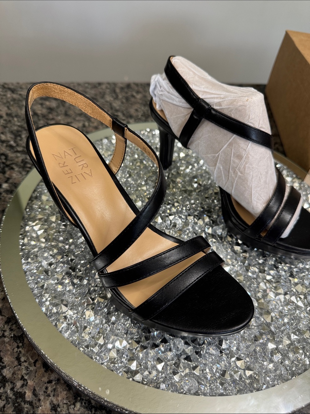 Naturalizer Brenta Black Strappy High Heel Sandals NEW 7.5 - Picture 2 of 16